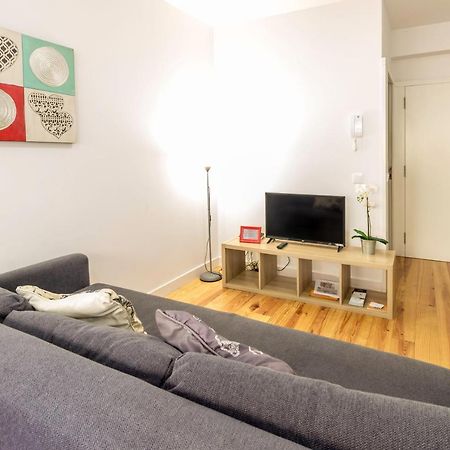 Guest H4U - Porto Batalha City Center Bagian luar foto