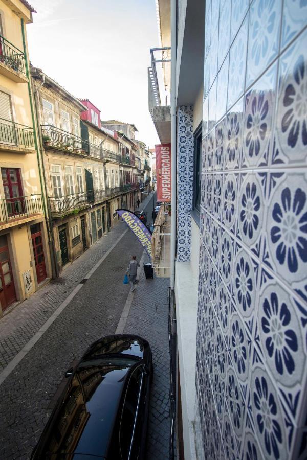 Guest H4U - Porto Batalha City Center Bagian luar foto